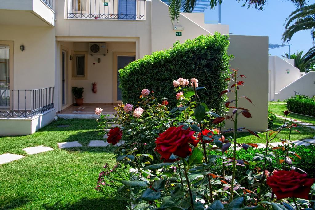 Aparthotel Papadakis Georgioupoli Esterno foto